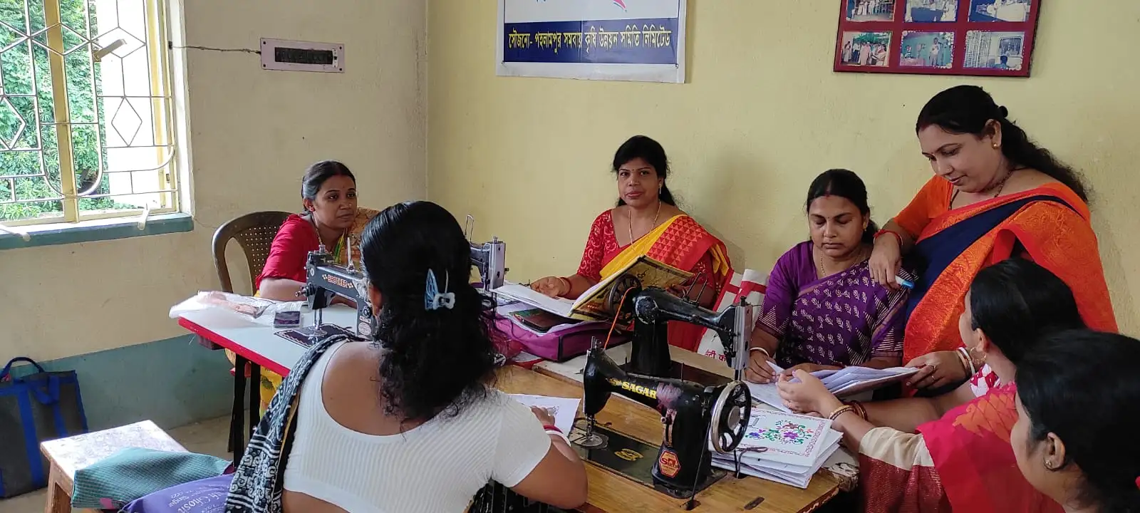 পহলামপুর সমবায় কৃষি উন্নয়ন সমিতির S.H.G. Training Program 2024 — image 3